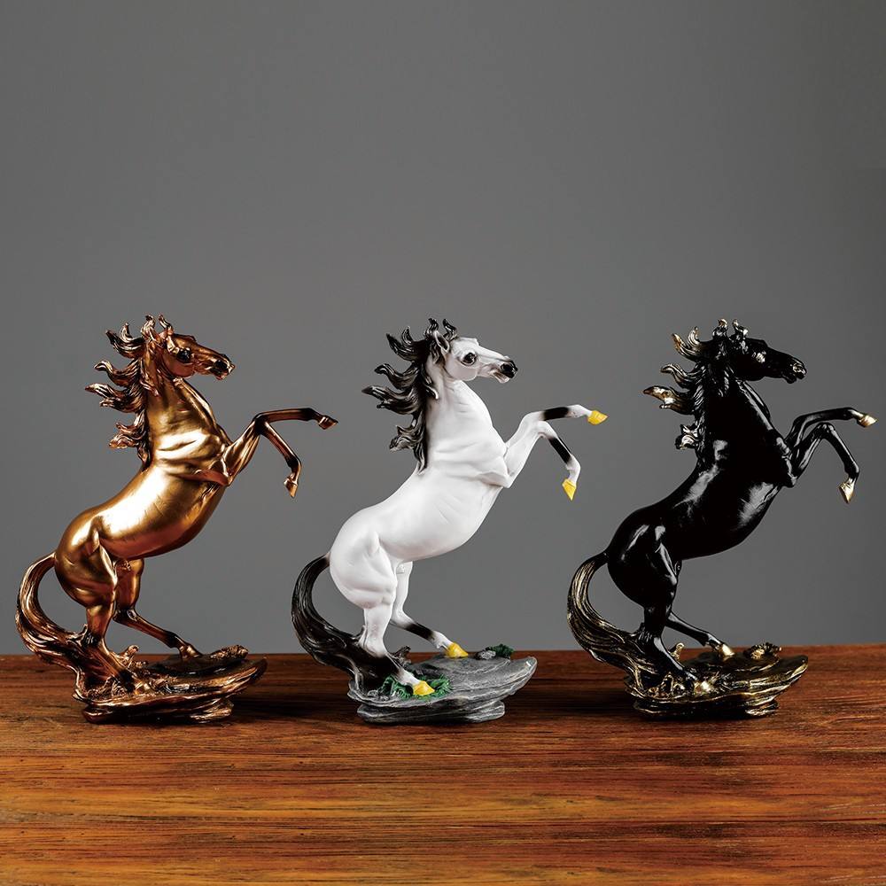 Elegant Modern Resin Horse Statue for Home Office Decor Gift